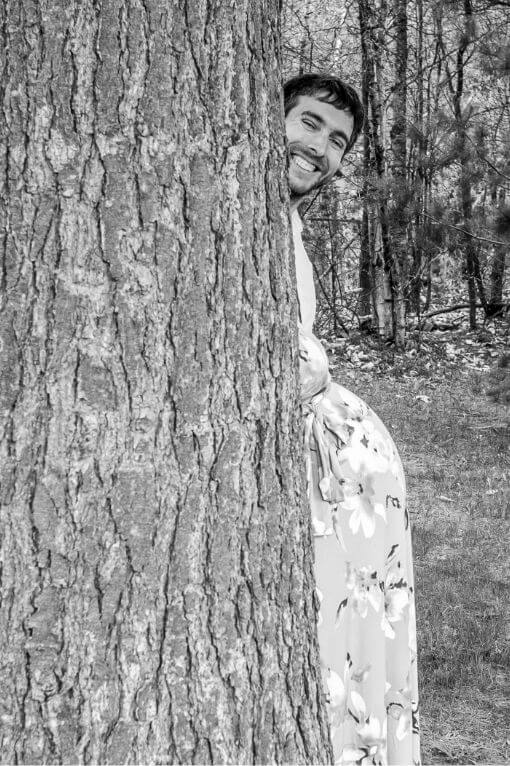 Pretending to be pregnant